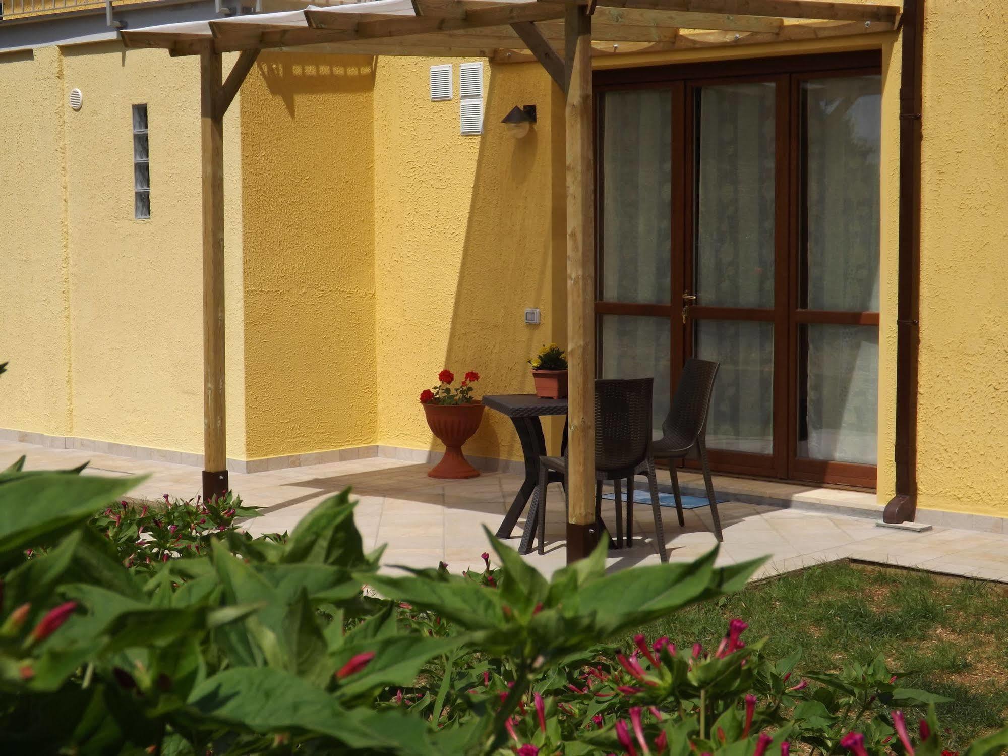 B&B Il Pizzagiallo Massa Martana Exterior foto